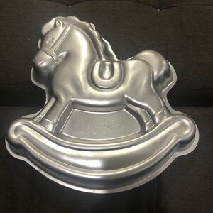 Wilton Cake Pan Rocking Horse Baby